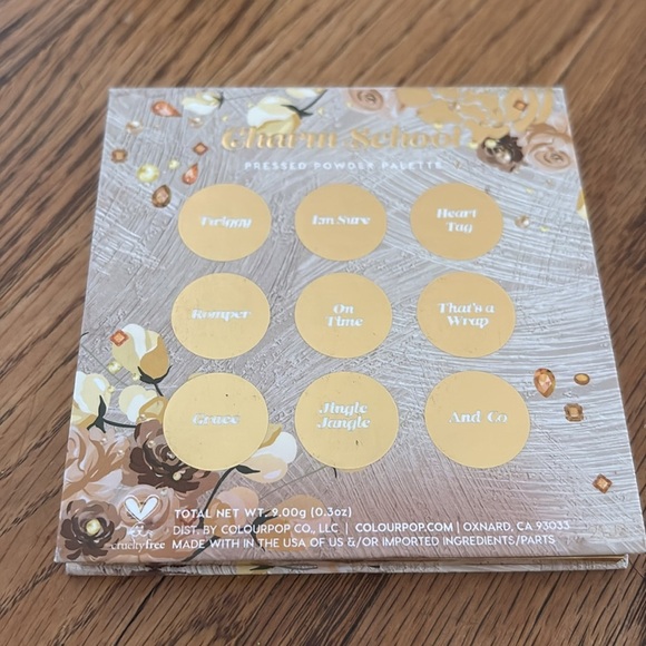 Charmed Charm School Eye Shadow Palette - Picture 2 of 4